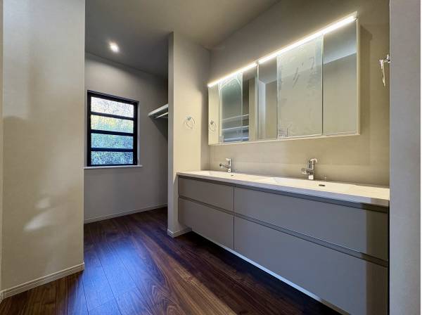 パウダールーム