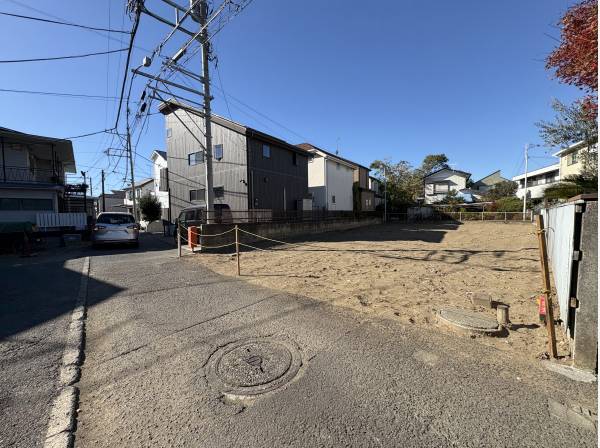 駅チカですが、お車も問題なく通れます