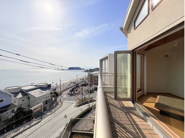 二階バルコニーからの眺望