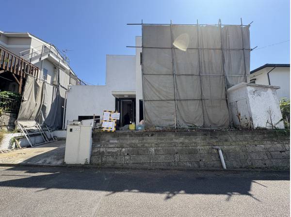 建物解体後、更地にしてお引き渡しいたします。