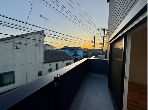 サンセットを感じるバルコニー