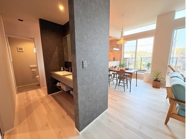 家事動線しっかり考えられてます。