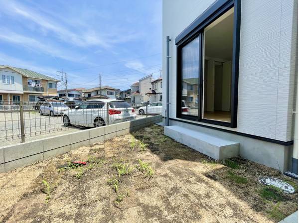 お庭もございます