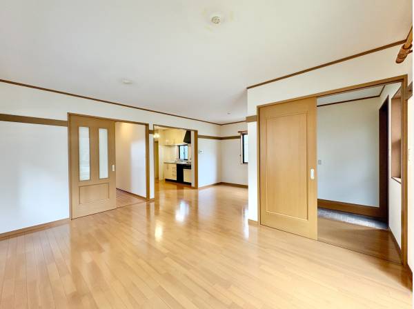 供たちが元気に走り回る姿が目に浮かぶ空間です