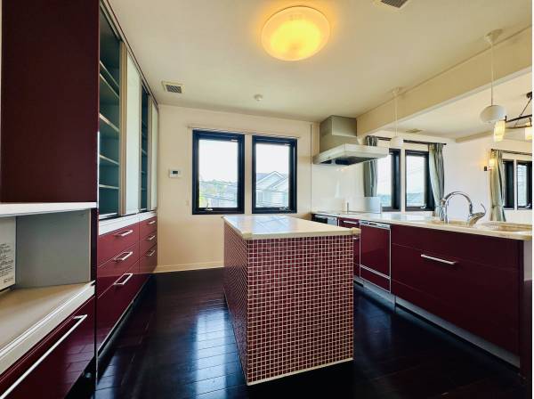 料理をしたくなる充実した設備が嬉しいキッチン