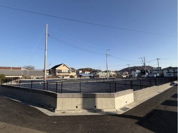 現地西方向から現場方面を撮影