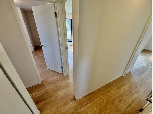 2階にはファミリー全員が集まれるように4室全てそろっております。