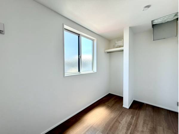 各部屋に独立性と快適性を備えた3LDKの間取り