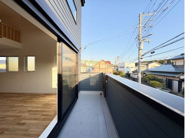 ゆとりあるバルコニー