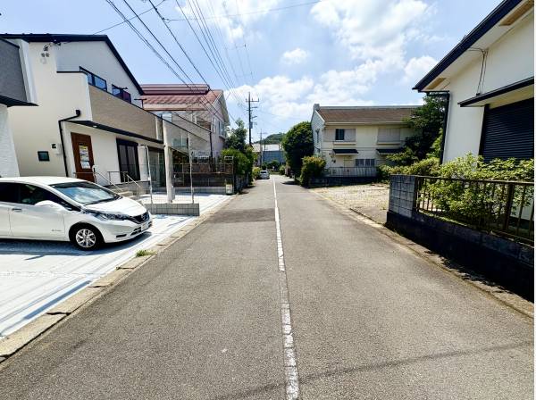 前面道路は約6ⅿございます