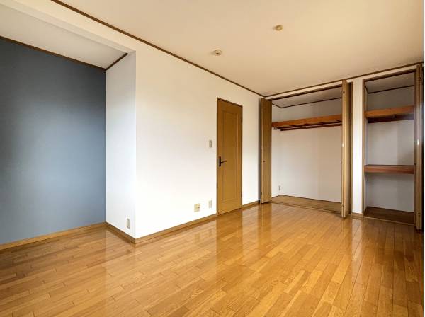 2階の居室は3部屋ございます