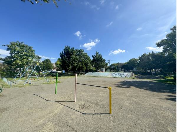 片瀬山西公園まで徒歩2分（約90m）