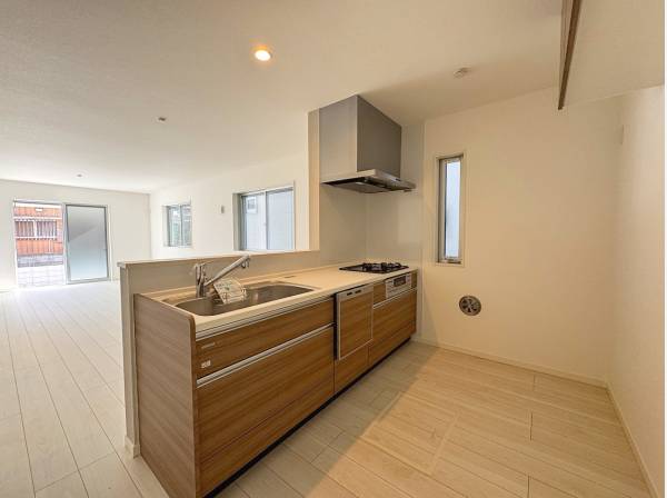 食洗器付き対面式キッチン♪