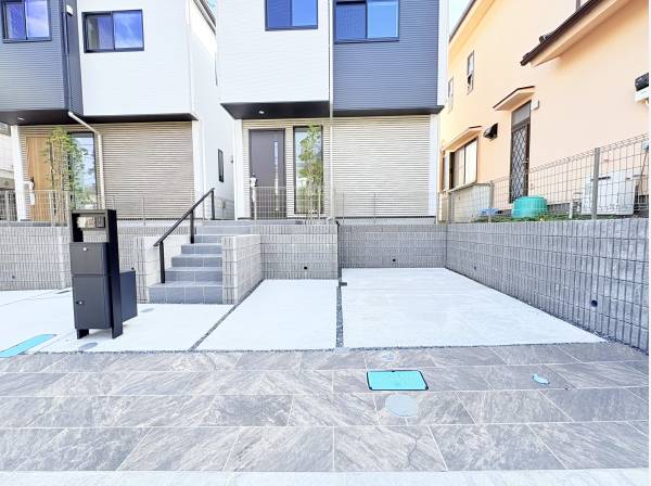 カースペース2台付