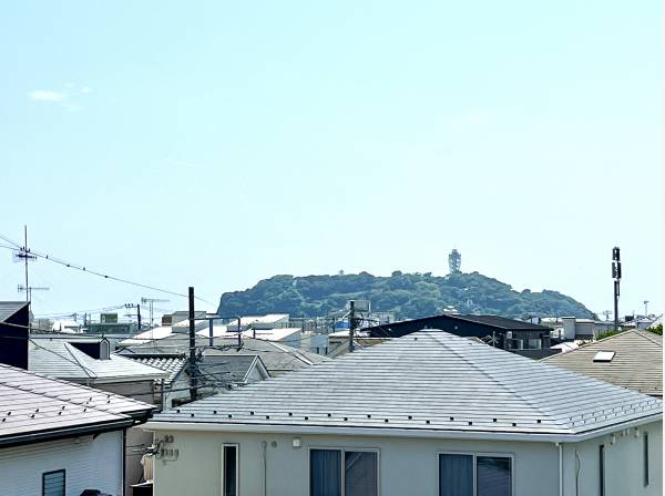 江ノ島をしっかりと眺めます。