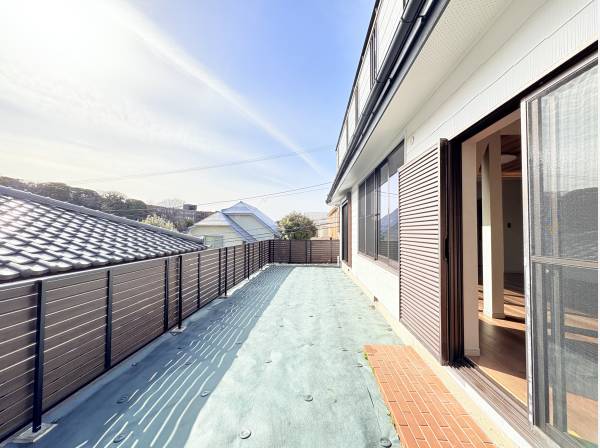 ドッグランや外で食事なども楽しめそうです