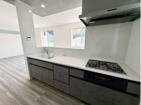 食洗器付きのシステムキッチン！