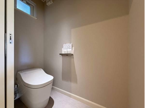 １階トイレも新規交換済みです