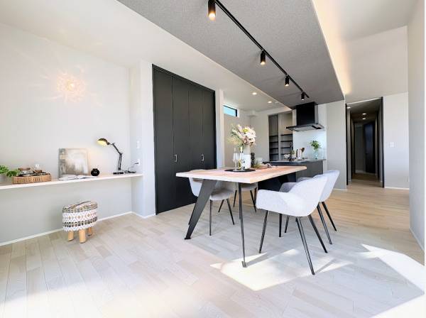 陽当たりが良く家族団らんとできるスペース