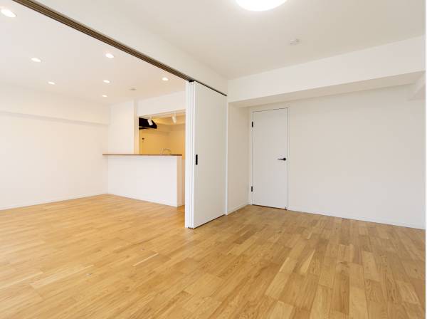 洋室をつなげると19.3帖の大空間になります