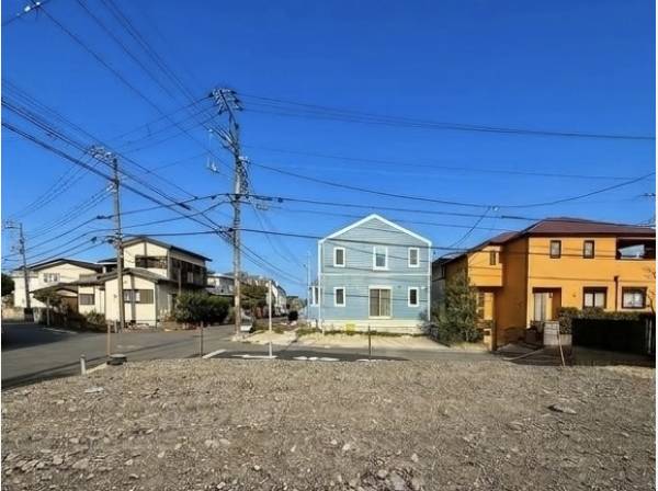 土地面積約152㎡(約45.98坪)の開放感あふれる広大な土地