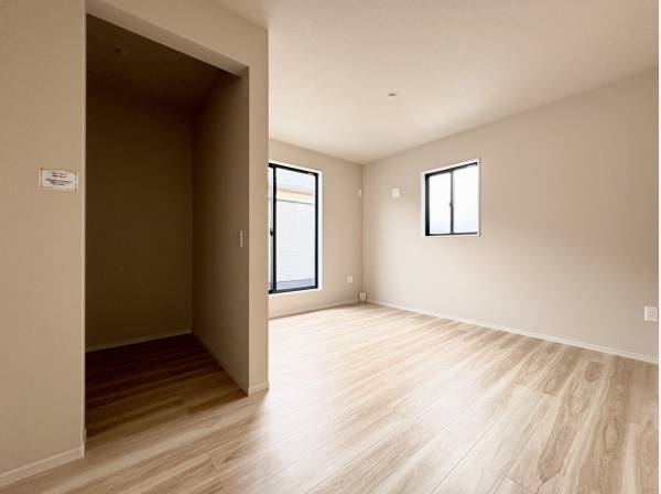 居室は4部屋ございます