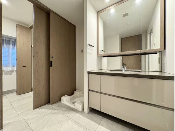 パウダールーム