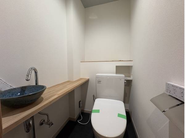 トイレもスッキリとしたデザインに