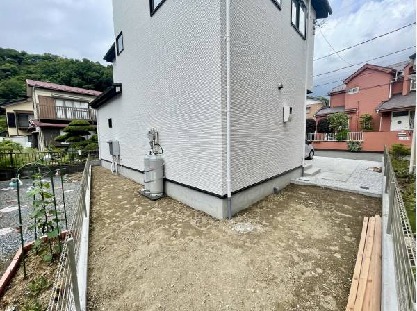 庭スペースもございます
