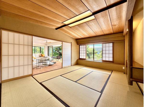 ＬＤＫの続き間には10帖の和室もございます