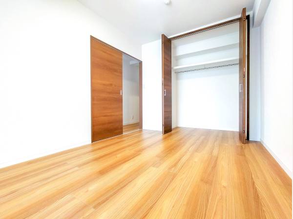 全ての居室にクローゼットを完備しています