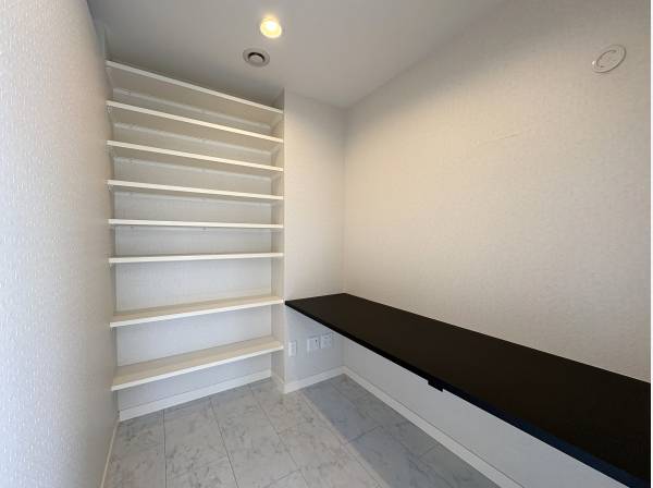 ＷＩＣやＳＩＣなど豊富な収納も