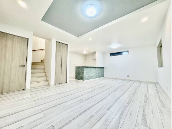 天井も雰囲気があります♪