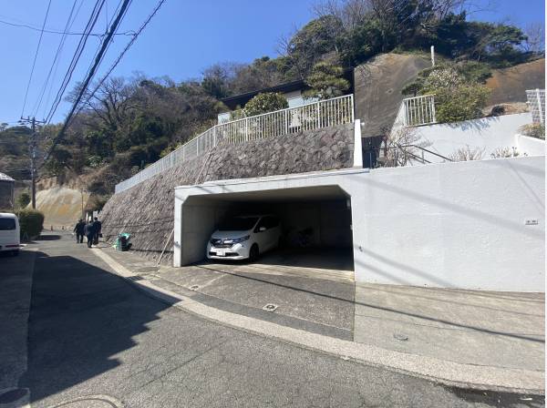 駐車スペース完備！