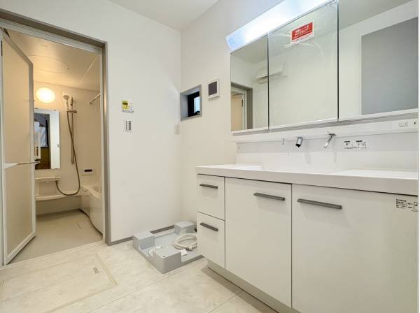 パウダールーム