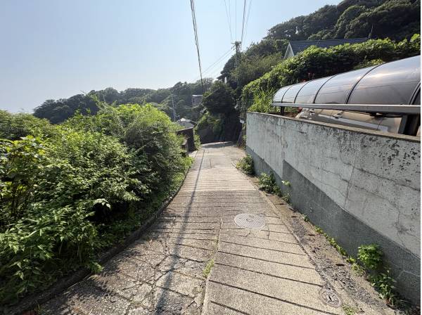 南西側道路