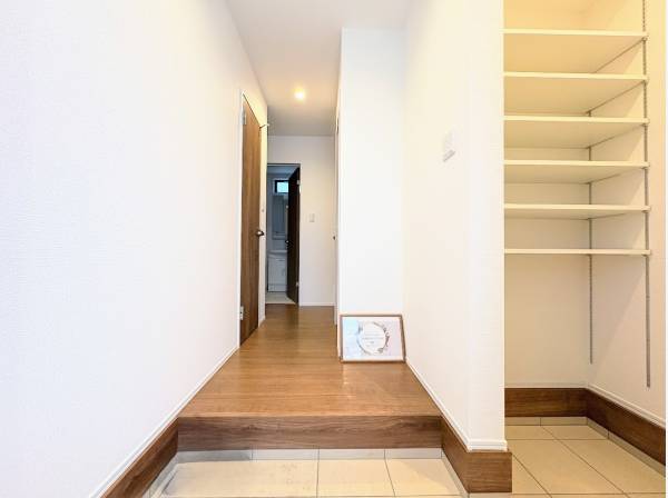 豊富なシューズインクローゼット