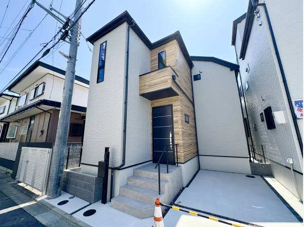高台に佇む閑静な住宅
