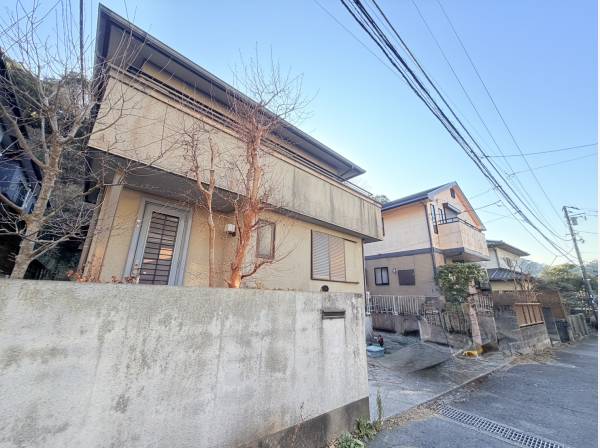 外観も素敵にリノベーションされますので楽しみですね♪