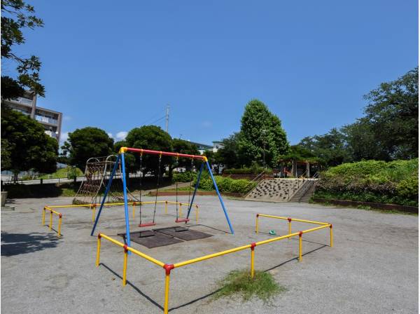 渋沢公園まで徒歩5分（約350m）