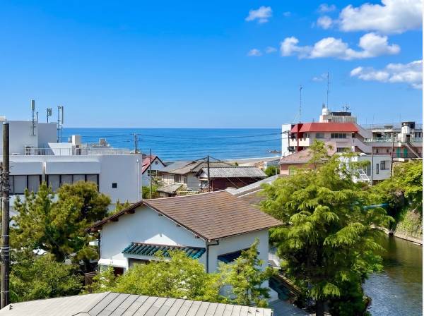 天気の良い日には海を眺望することができます！