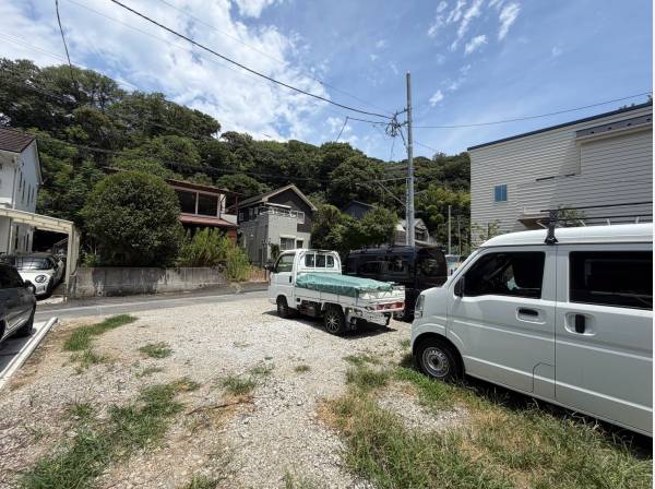 陽当たり、風通しの良い自然豊かなロケーションですね