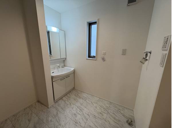洗面スペースも広いです。