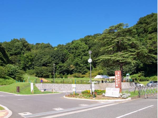 「ラディアン花の丘公園」徒歩9分