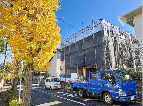 燦燦の注ぐ陽の光に包まれた暖かみのある住空間となるでしょう