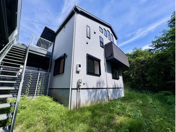 敷地82坪超というゆとりが魅力の新築戸建