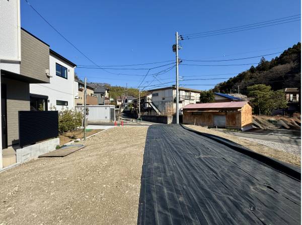 空が広く、山が近い。自然とともに暮らす贅沢が、日常になる。