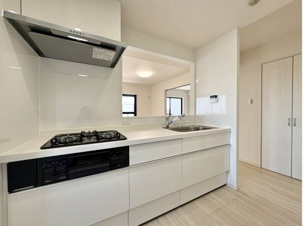 対面式システムキッチン