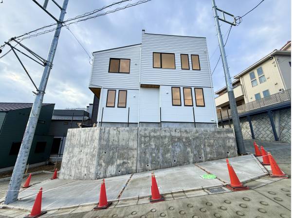 お車2台分駐車可能！