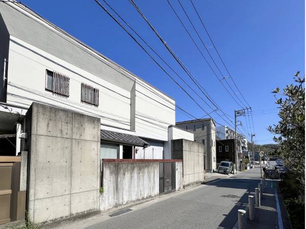 邸宅街に溶け込む見栄えのするお住まいを建築しましょう